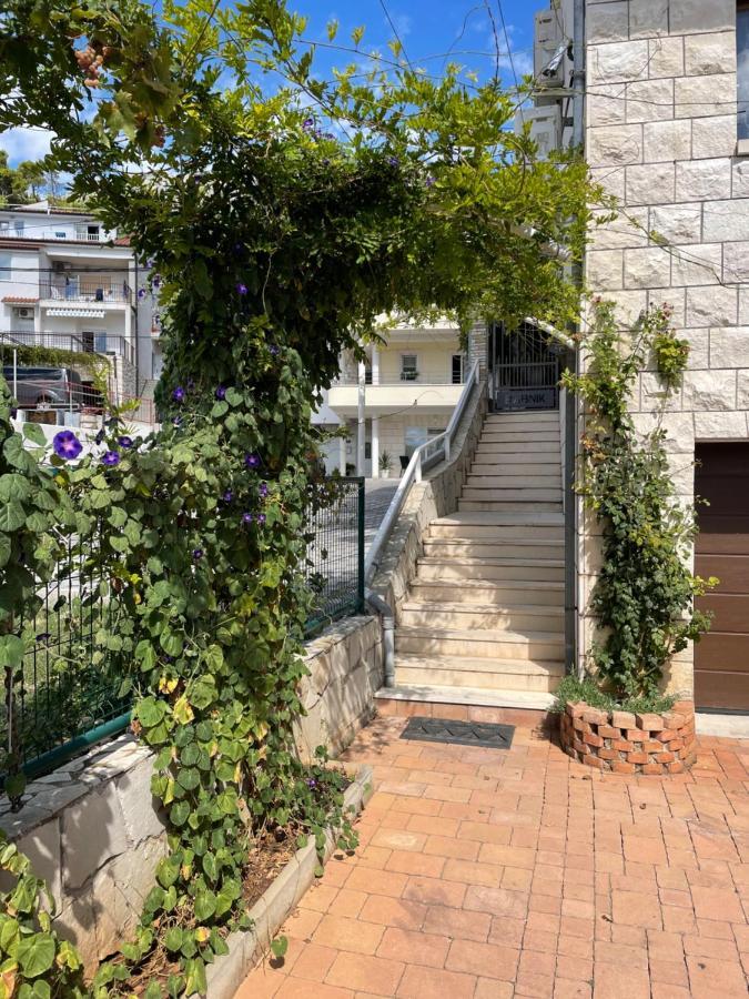 Apartmant Angel Wings Omiš Exteriér fotografie